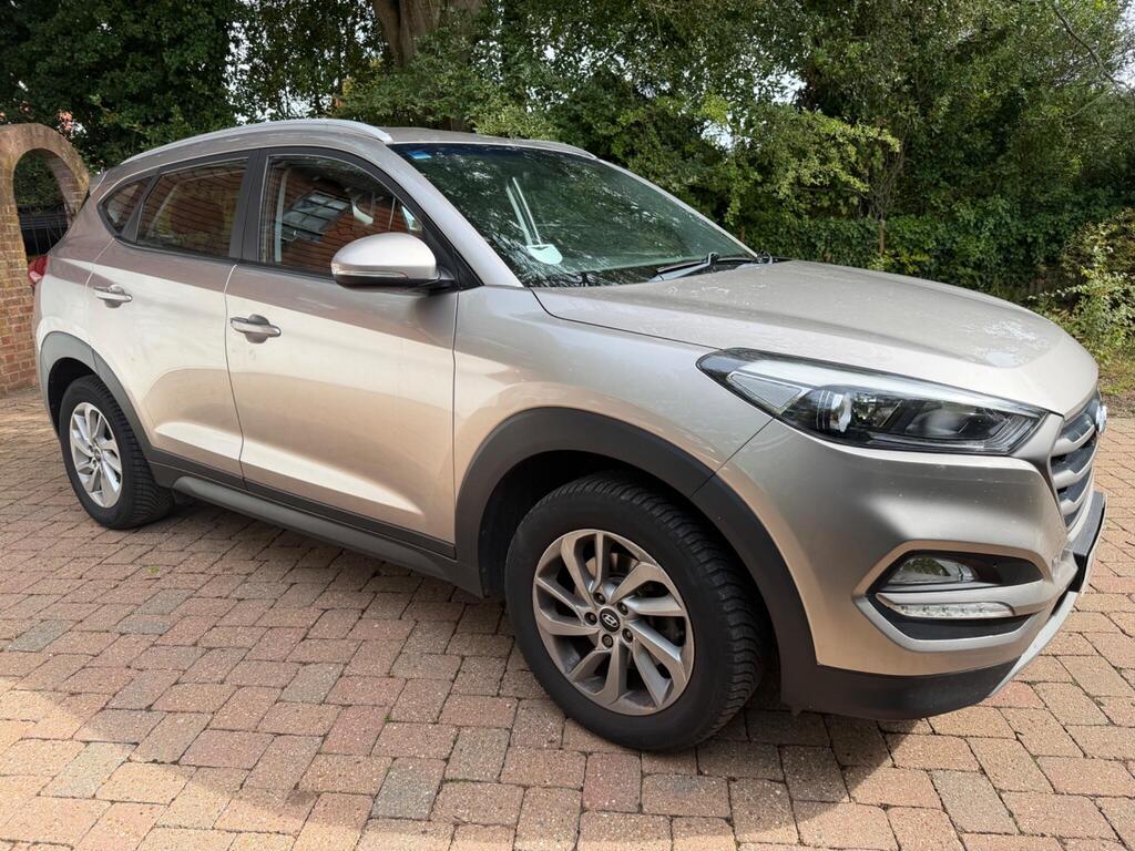 Hyundai TUCSON SUV 1.6 GDi Blue Drive SE Nav Euro 6 (s/s) 5dr