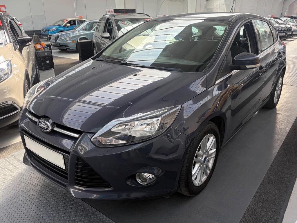 Ford Focus Hatchback 1.6 Titanium Powershift Euro 5 5dr