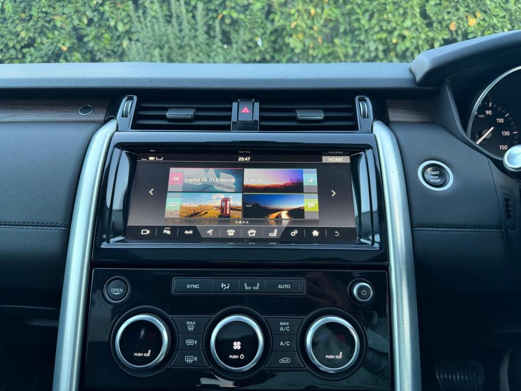 2017 Land Rover Discovery thumbnail 42