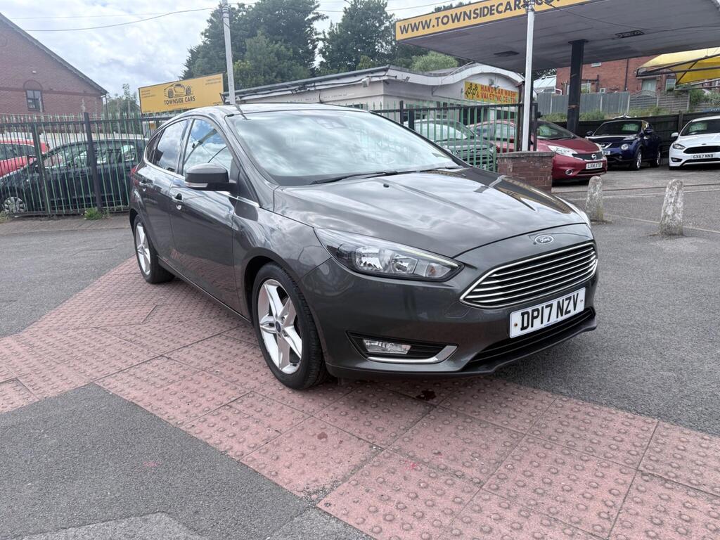 Ford Focus Hatchback 1.0T EcoBoost Titanium Euro 6 (s/s) 5dr
