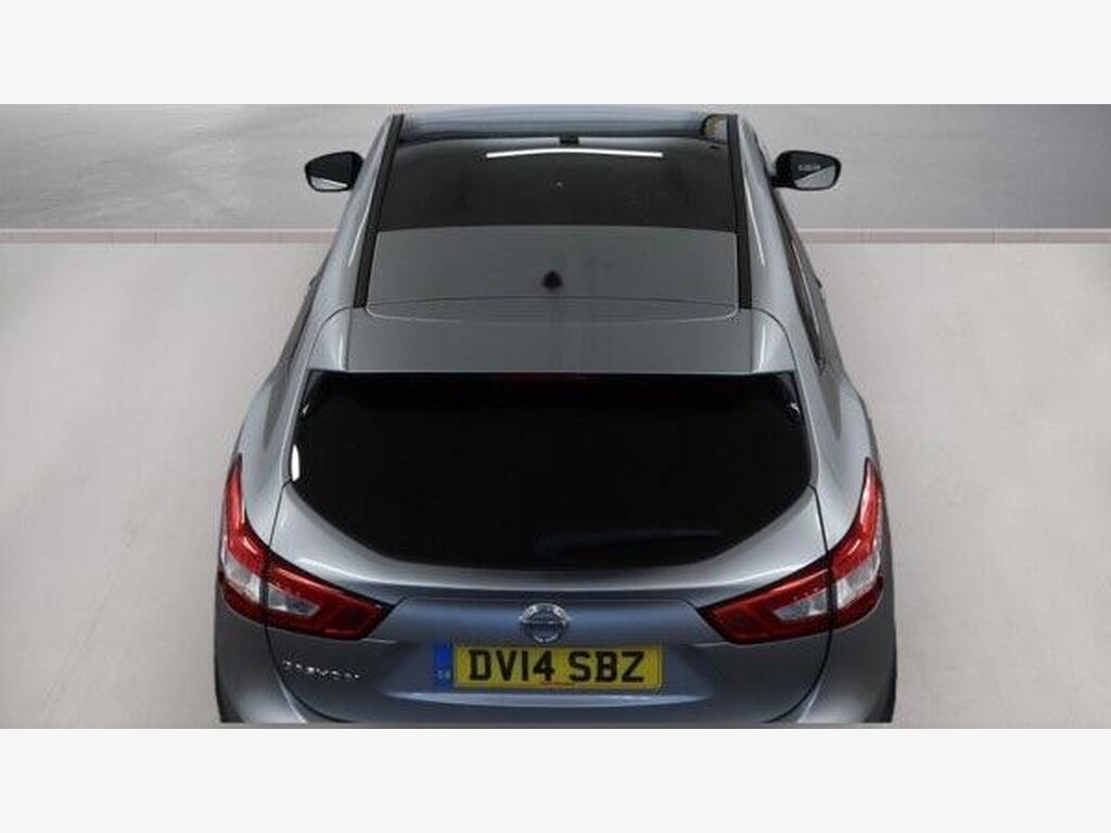 2014 Nissan Qashqai thumbnail 12