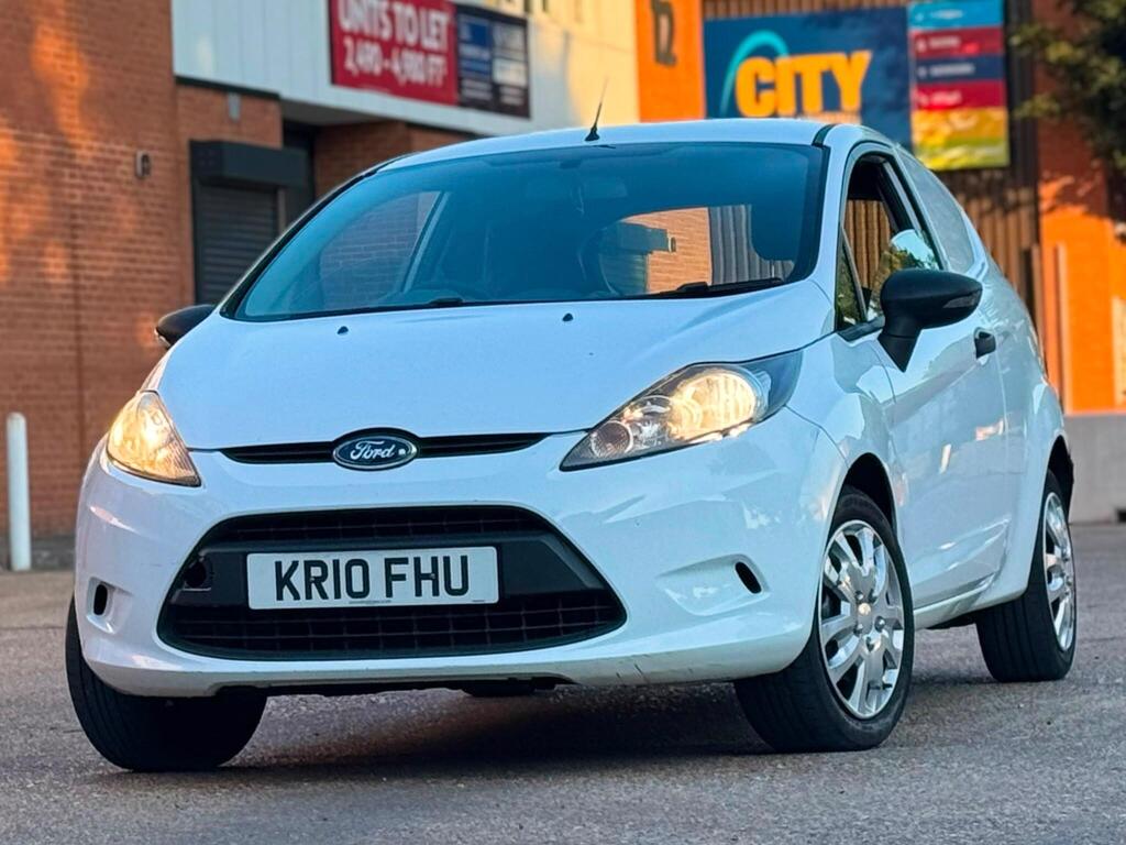 Ford Fiesta Van