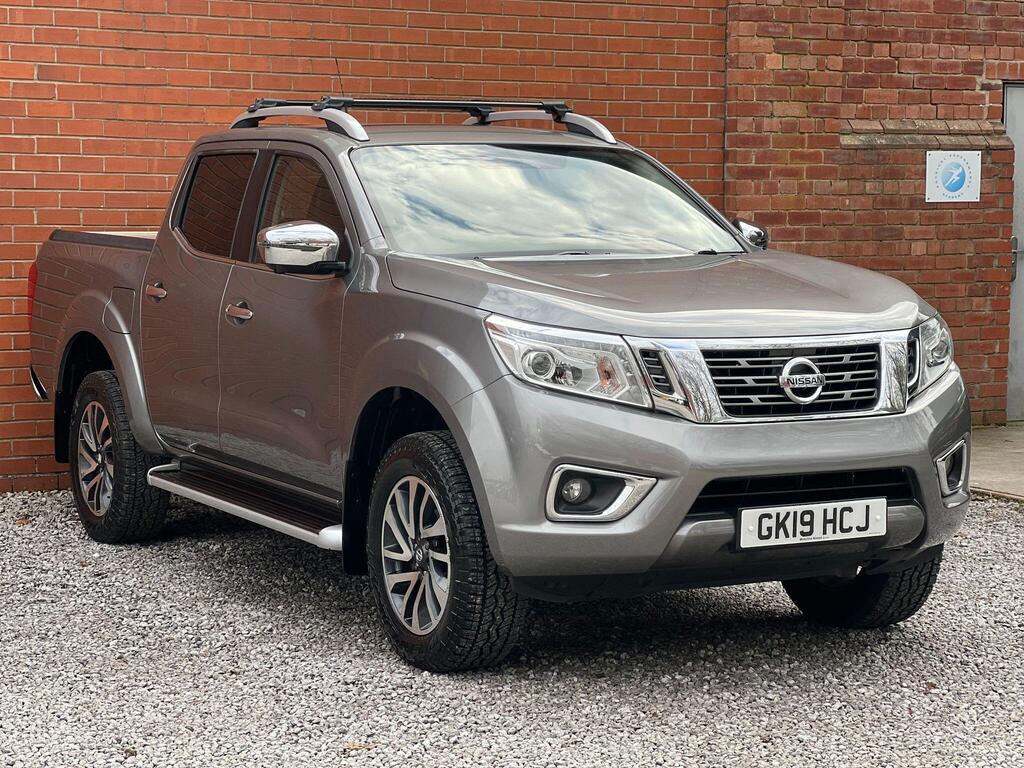 Nissan Navara Pickup 2.3 dCi Tekna Auto 4WD Euro 6 4dr