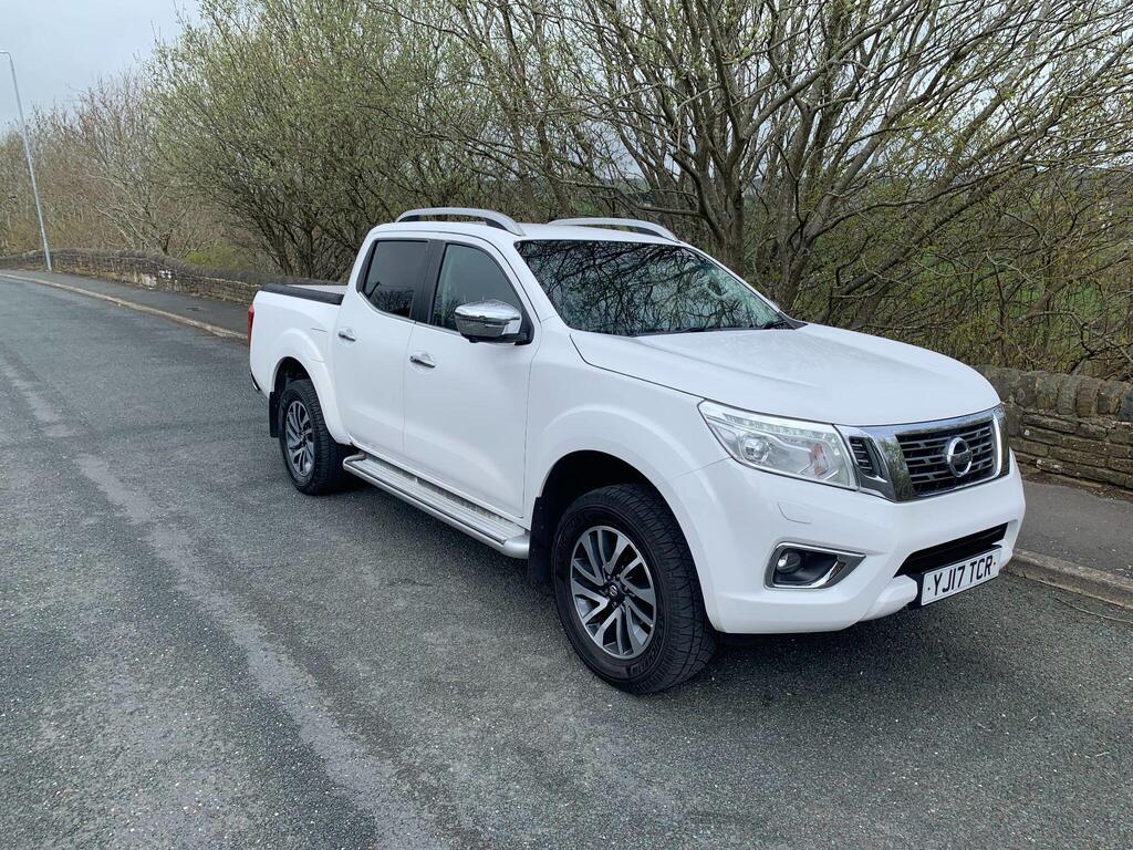 Nissan Navara Pickup 2.3 dCi Tekna 4WD Euro 6 (s/s) 4dr
