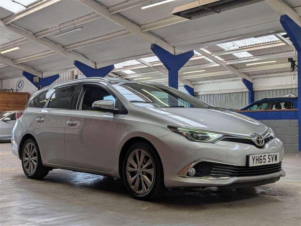 Toyota Auris Estate 1.6 D-4D Excel Touring Sports Euro 6 (s/s) 5dr