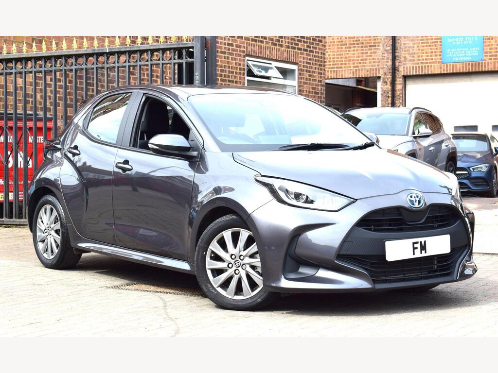 Toyota Yaris Hatchback 1.5 VVT-h Icon E-CVT Euro 6 (s/s) 5dr