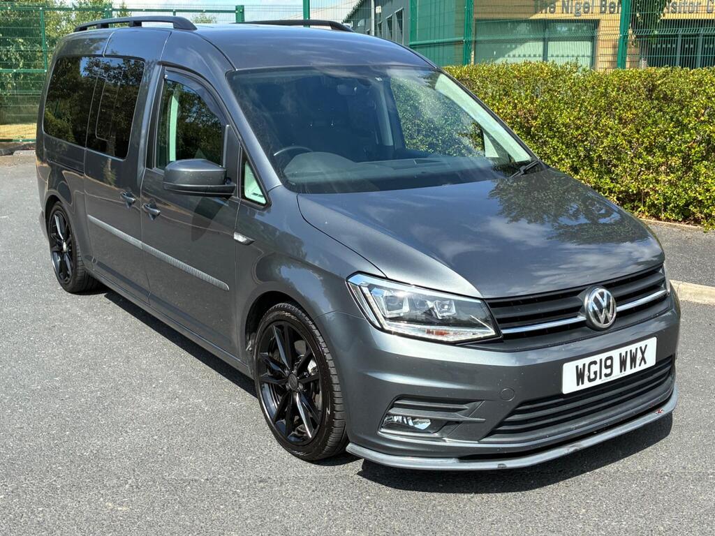 Volkswagen Caddy Maxi Combi Van 2.0 TDi C20 Maxi FWD 5dr (Window)