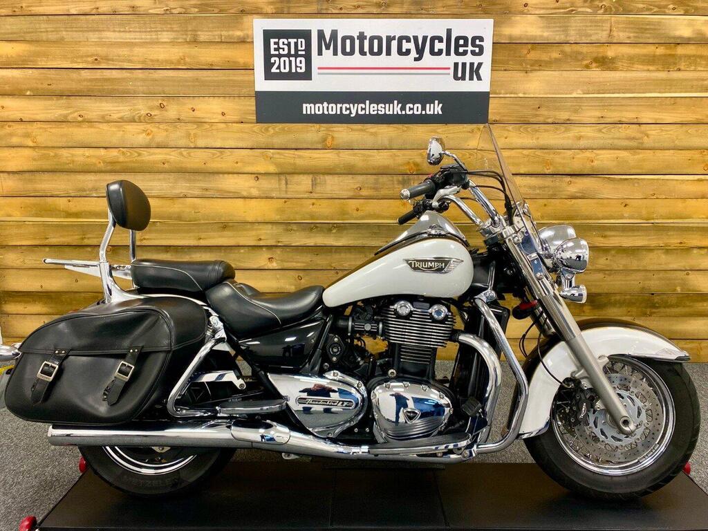 Triumph Thunderbird 1700