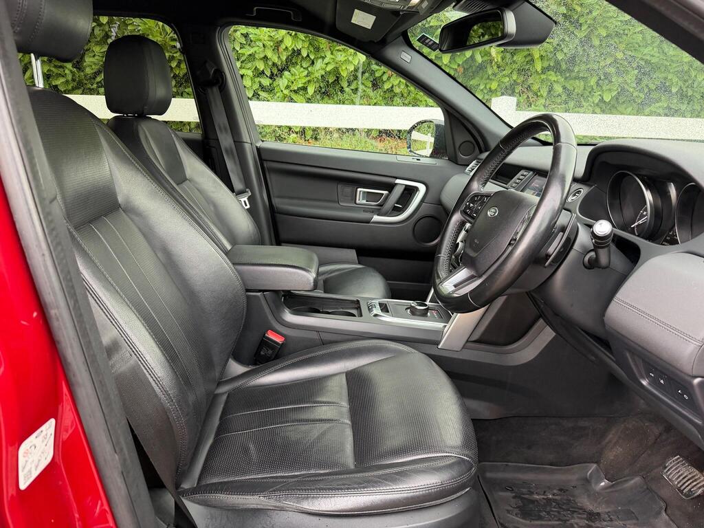 Land Rover Discovery Sport 2.0 Si4 HSE Auto 4WD Euro 6 (s/s) 5dr thumbnail 23