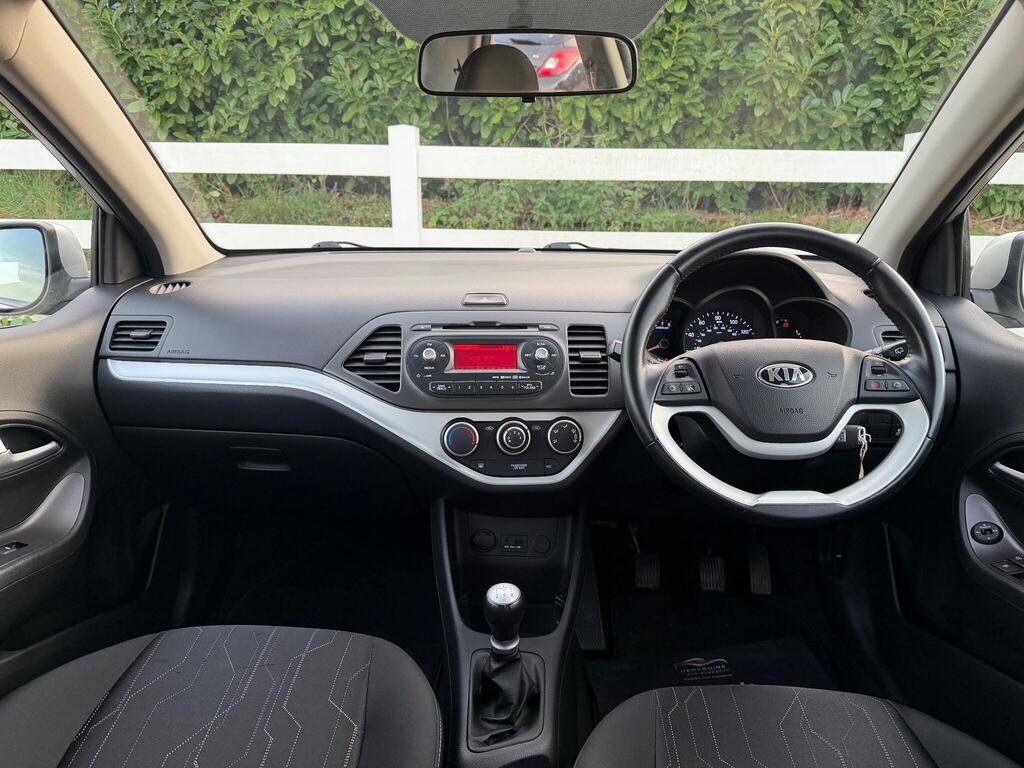 2014 Kia Picanto thumbnail 15