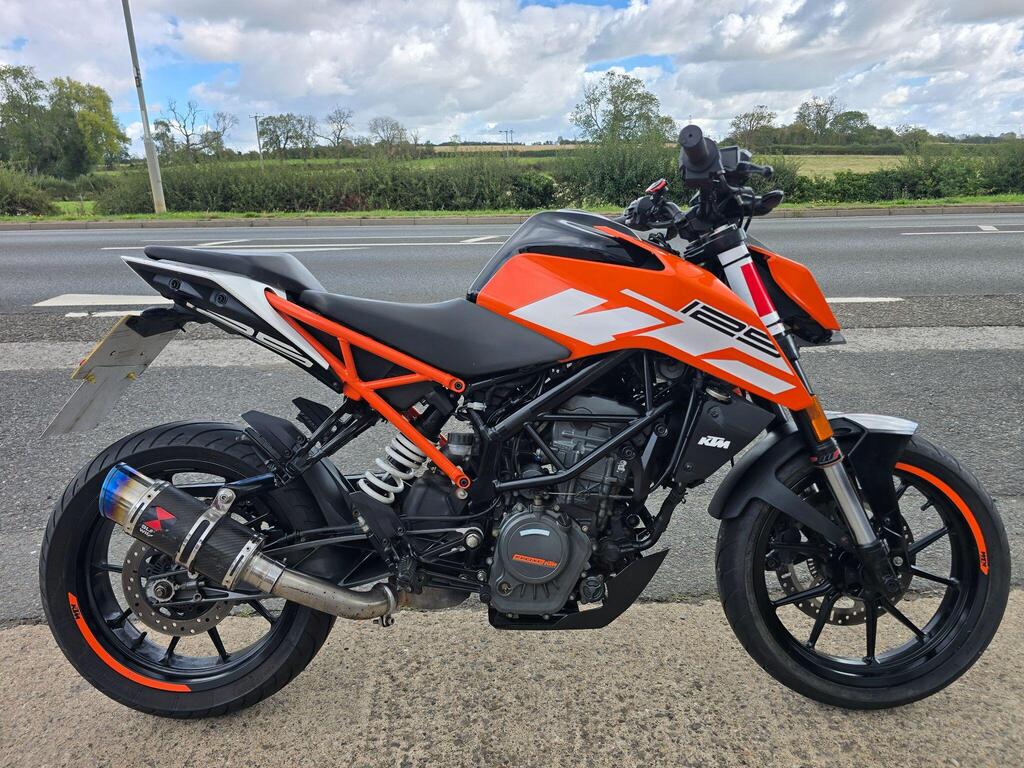 KTM 125 Duke Naked 125 Euro 4