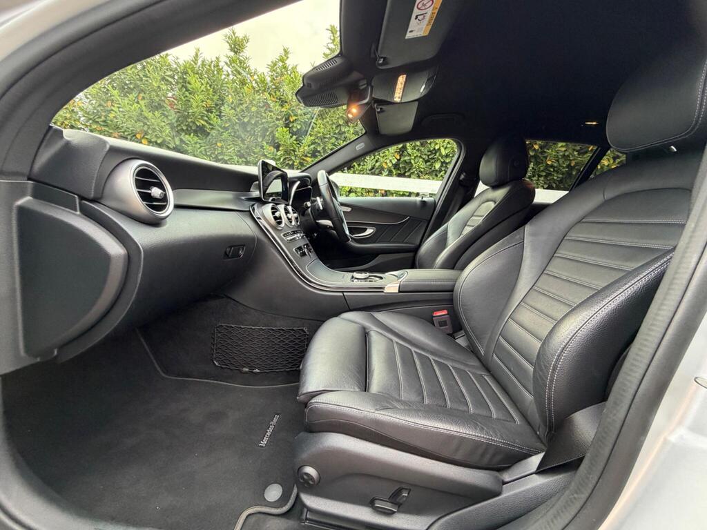 2020 Mercedes-Benz C Class thumbnail 33
