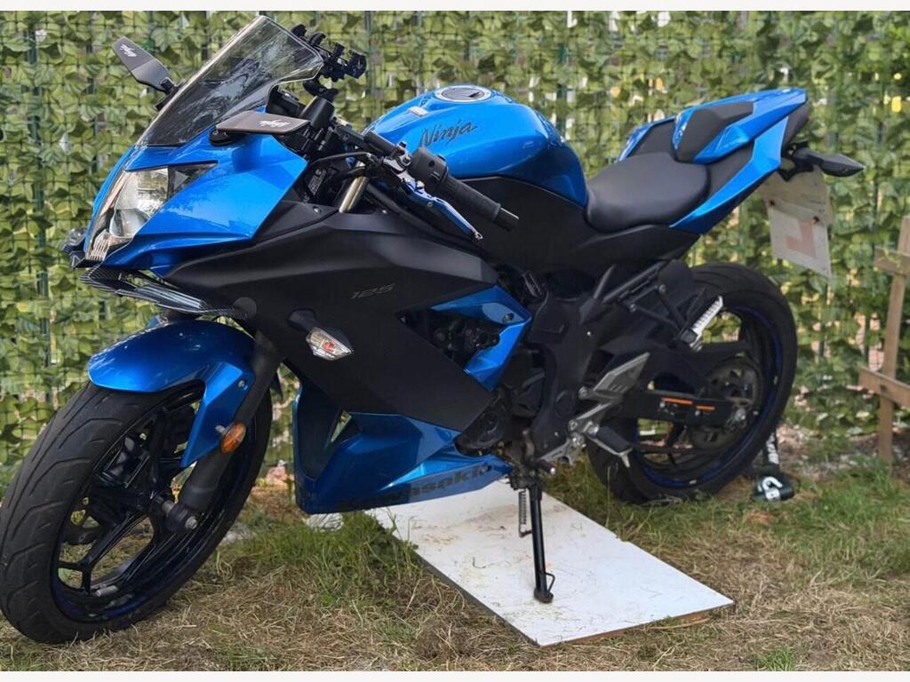 Kawasaki Ninja 125