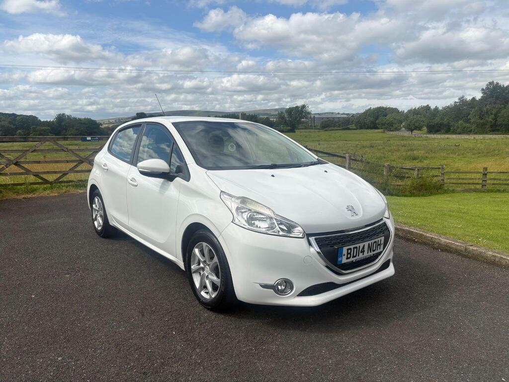 Peugeot 208 Hatchback 1.2 VTi Active Euro 5 5dr