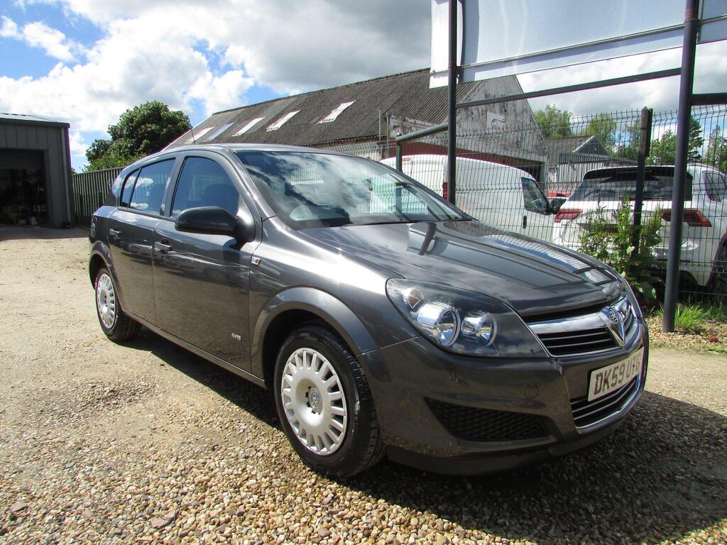 Vauxhall Astra Hatchback 1.4i 16v Life 5dr