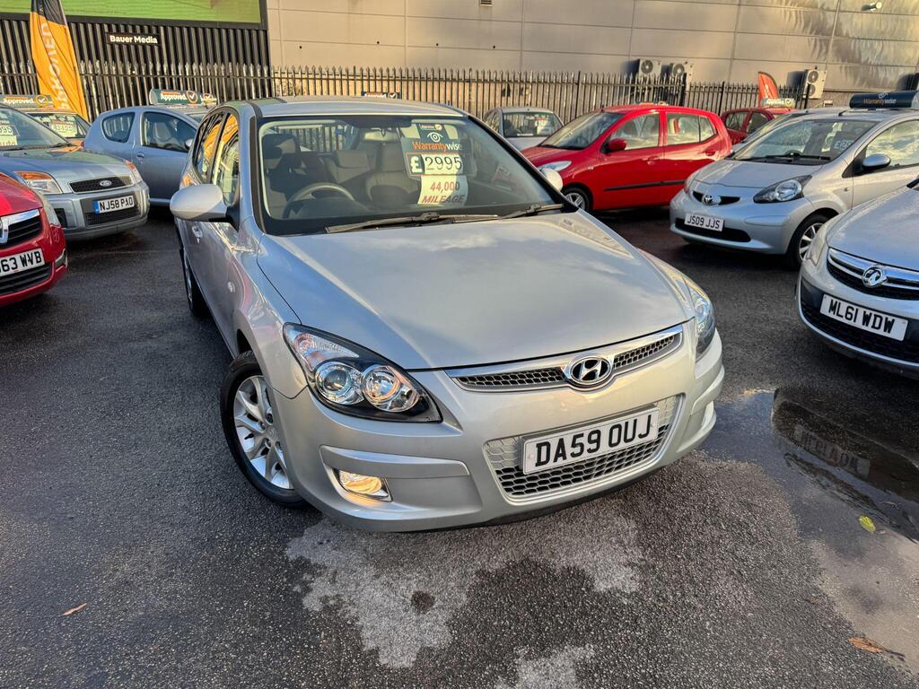 Hyundai i30 Hatchback 1.4 ES Euro 4 5dr