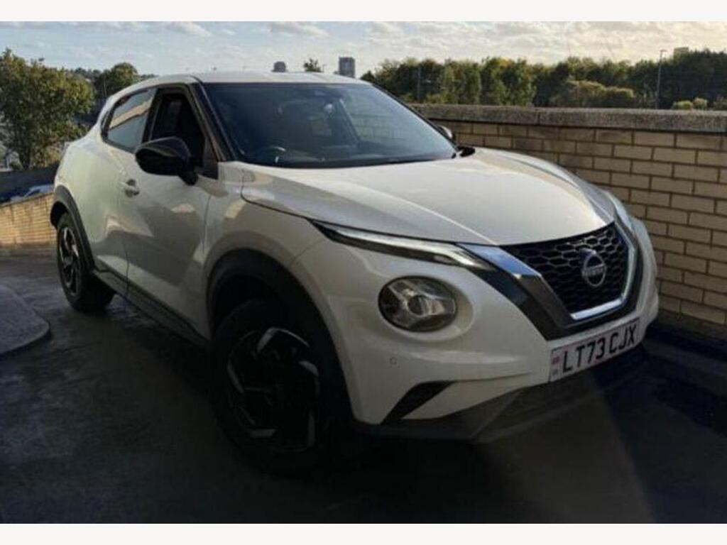 Nissan Juke SUV 1.0 DIG-T N-Connecta DCT Auto Euro 6 (s/s) 5dr