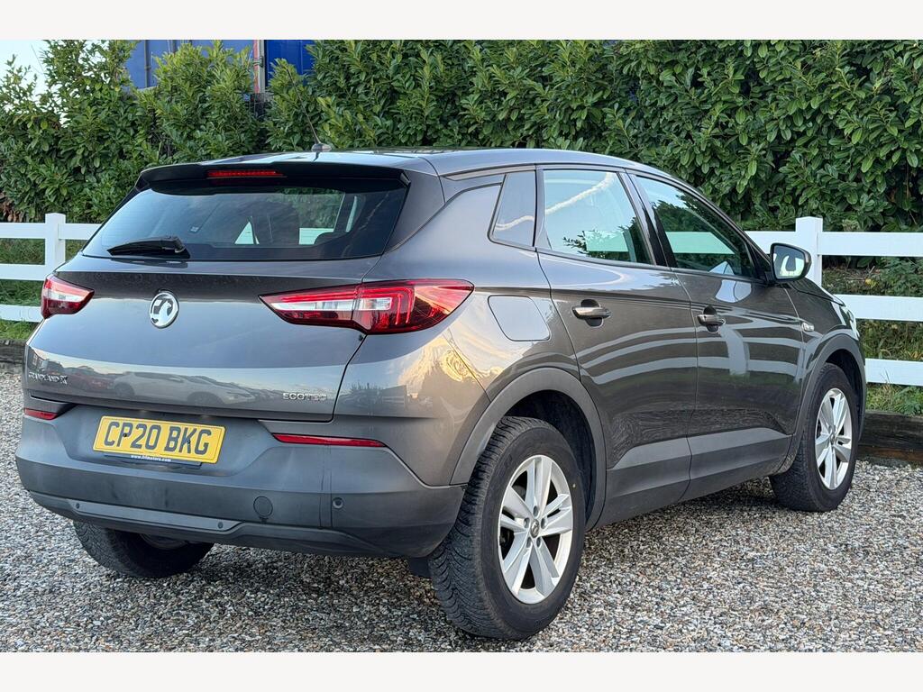 Vauxhall Grandland X 1.2 Turbo SE Euro 6 (s/s) 5dr thumbnail 14