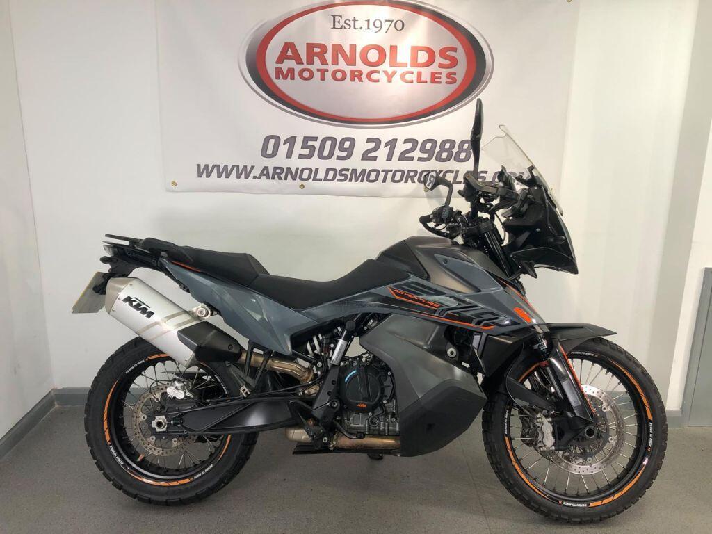 KTM 890 Adventure