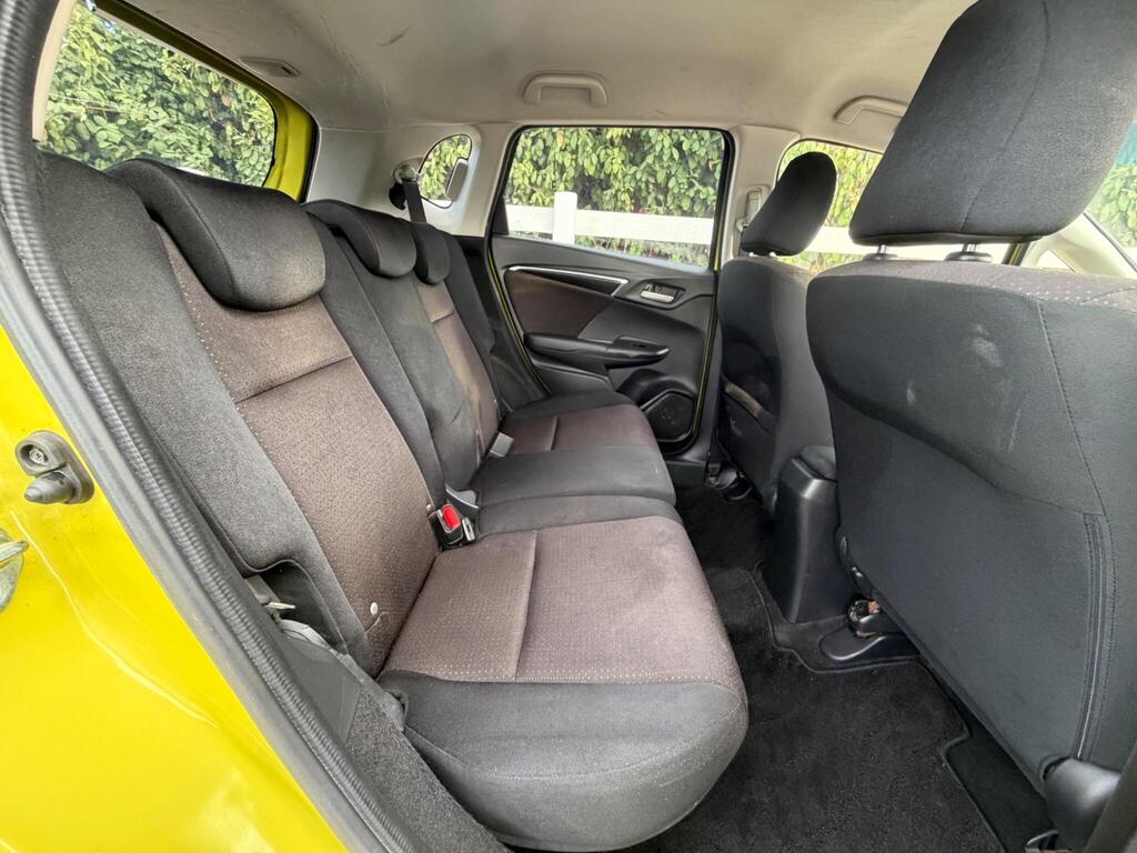 2014 Honda Jazz thumbnail 19
