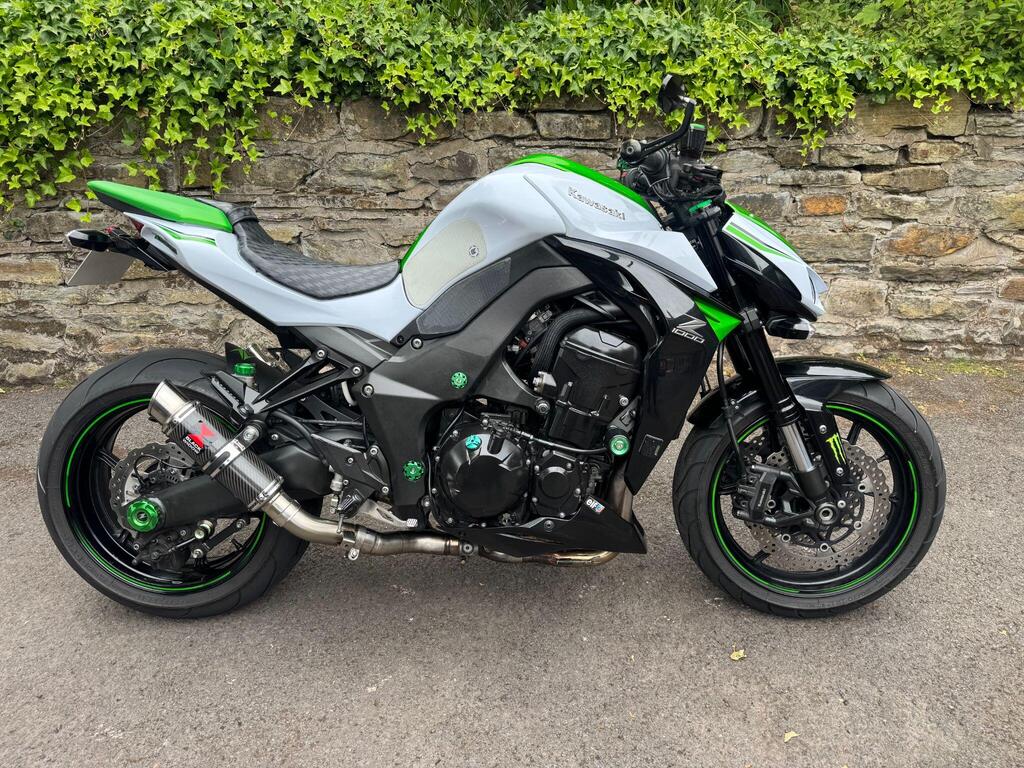 Kawasaki Z1000