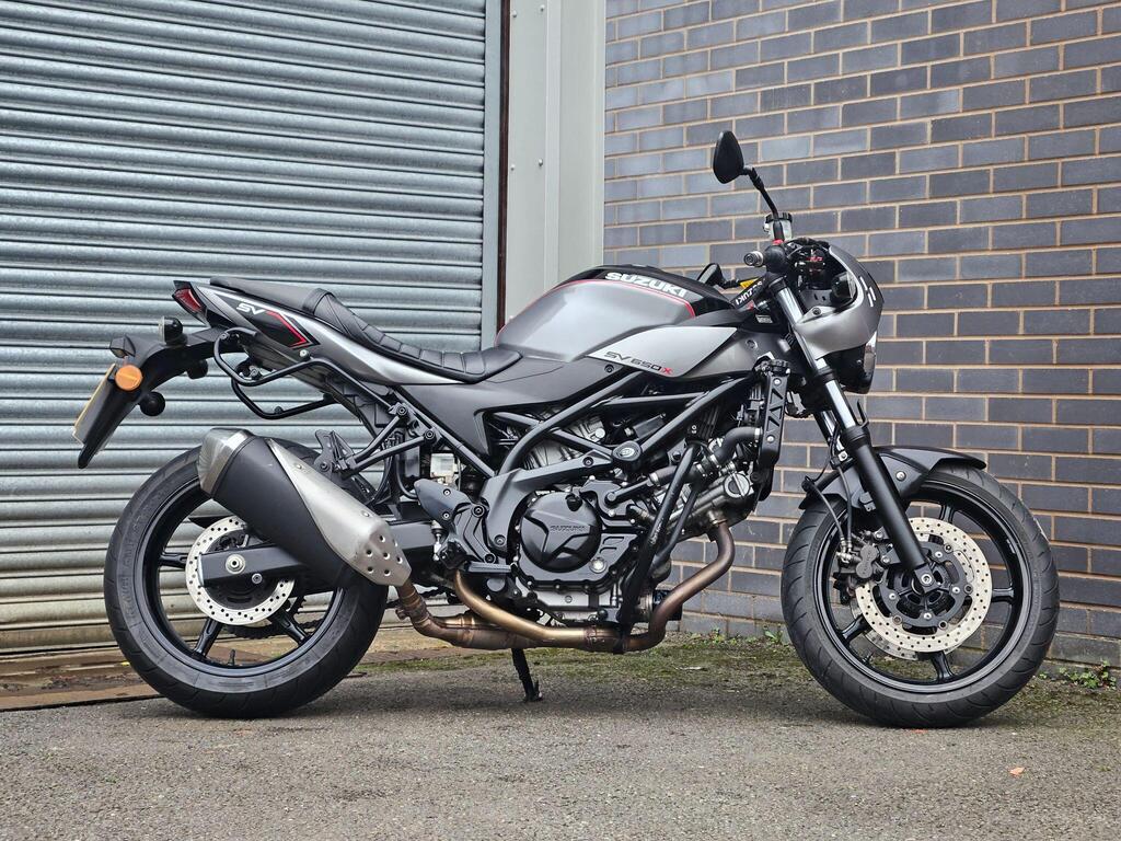 Suzuki SV650X