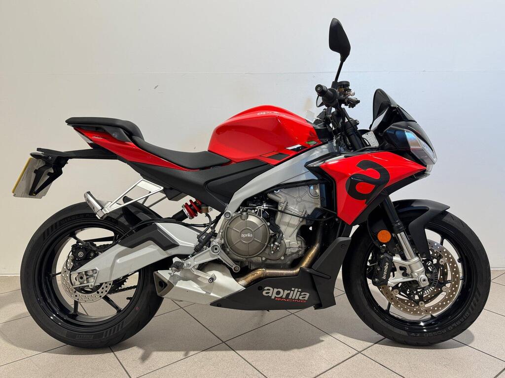 Aprilia Tuono 660