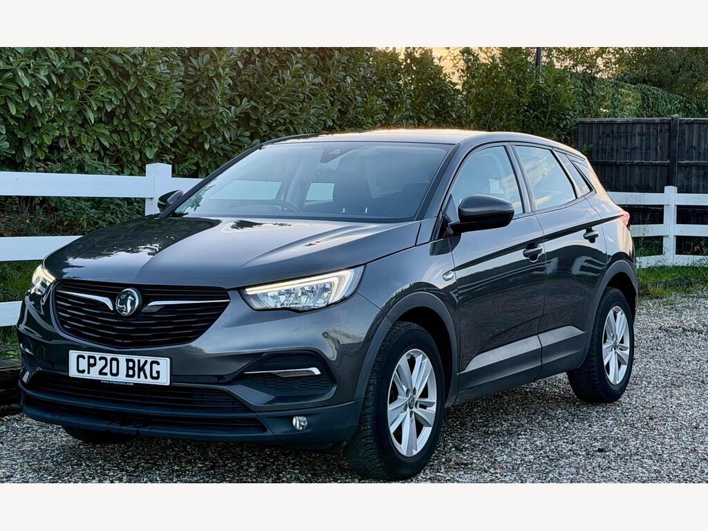 Vauxhall Grandland X 1.2 Turbo SE Euro 6 (s/s) 5dr thumbnail 4