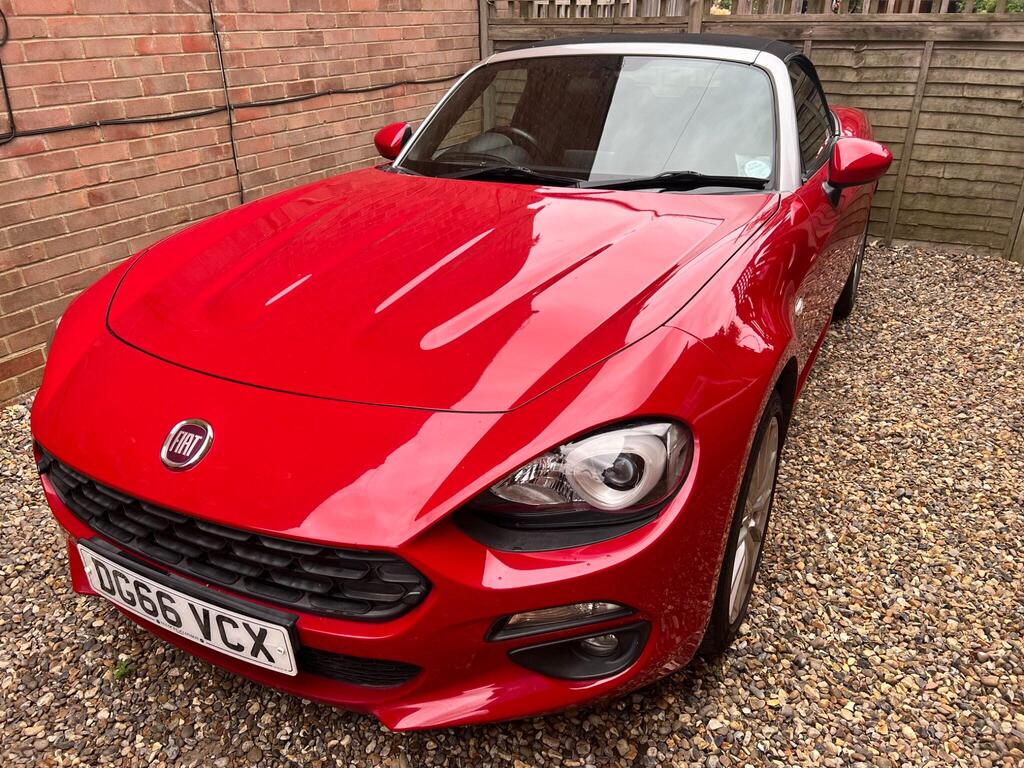 Fiat 124 Spider