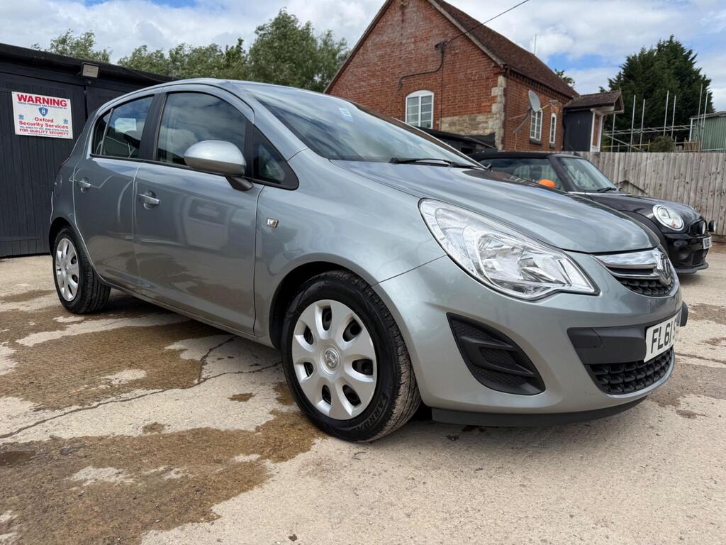 Vauxhall Corsa Hatchback 1.2 16V Exclusiv Easytronic Euro 5 5dr (A/C)