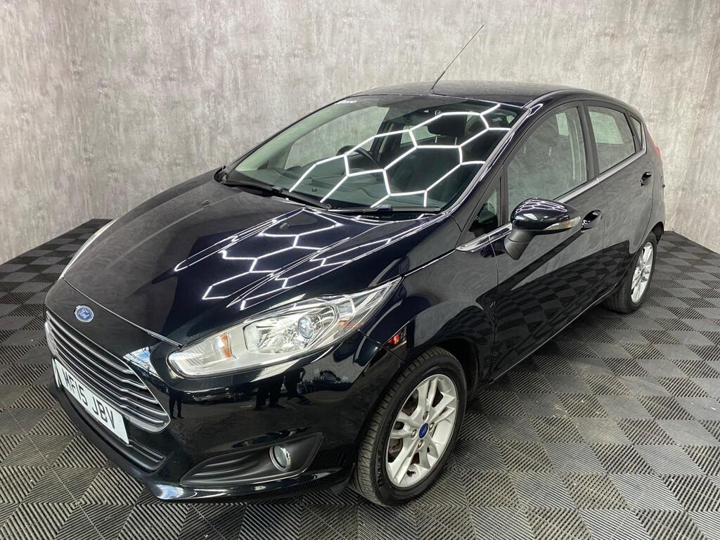 Ford Fiesta Hatchback 1.0T EcoBoost Zetec Euro 5 (s/s) 5dr