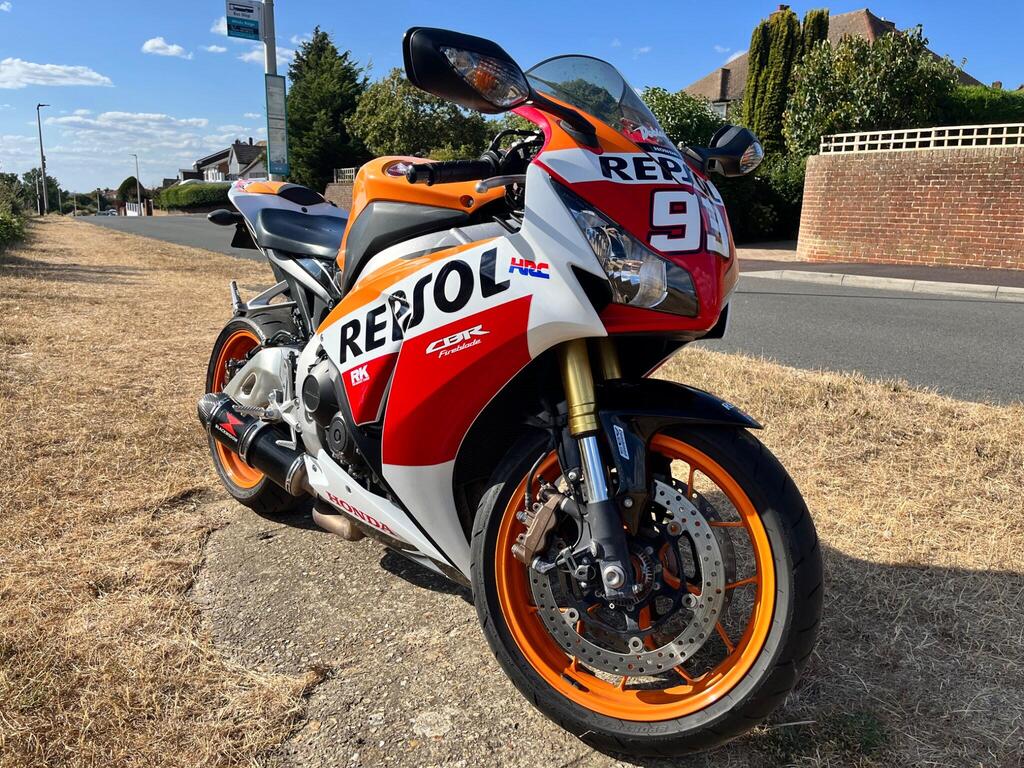 Honda CBR1000RR Fireblade