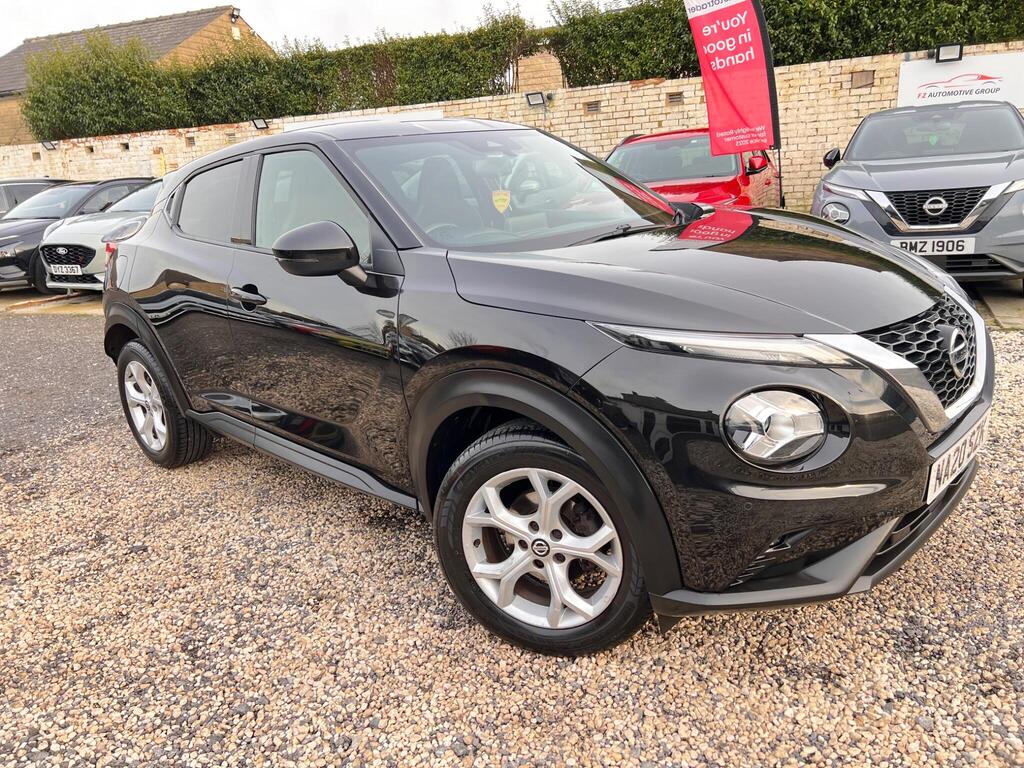 Nissan Juke SUV 1.0 DIG-T N-Connecta Euro 6 (s/s) 5dr