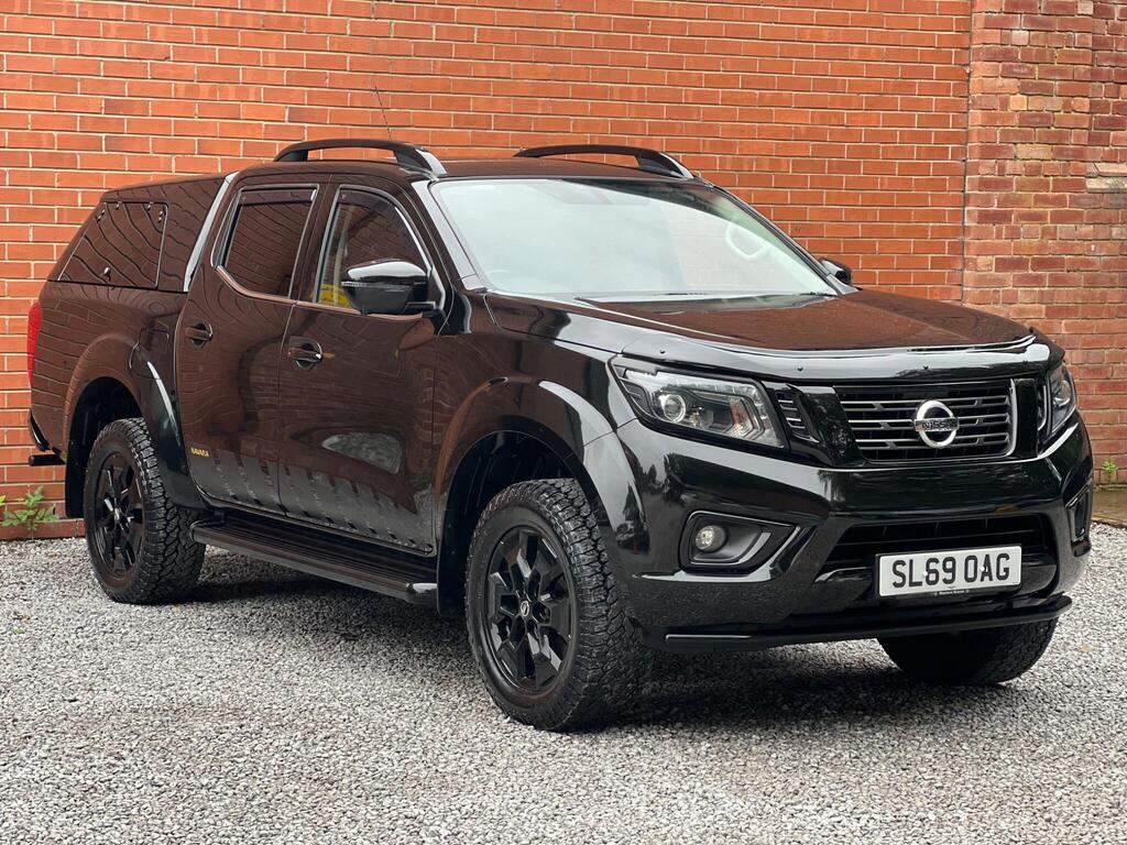 Nissan Navara Pickup 2.3 dCi N-Guard Auto 4WD Euro 6 4dr
