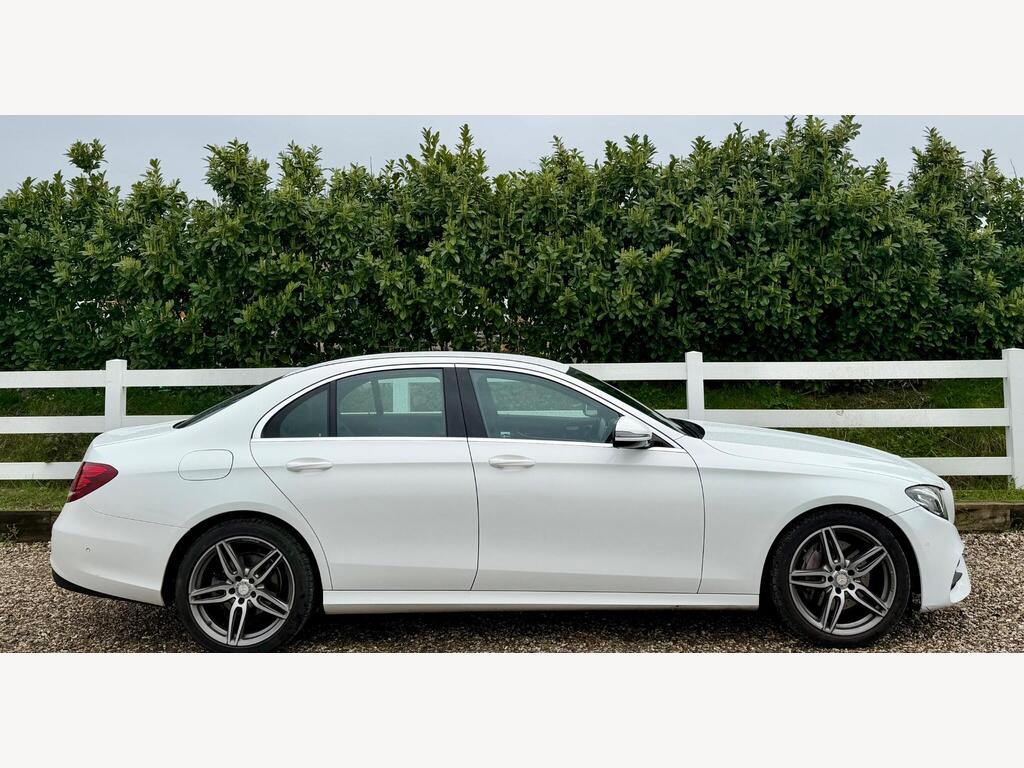 2016 Mercedes-Benz E Class thumbnail 14