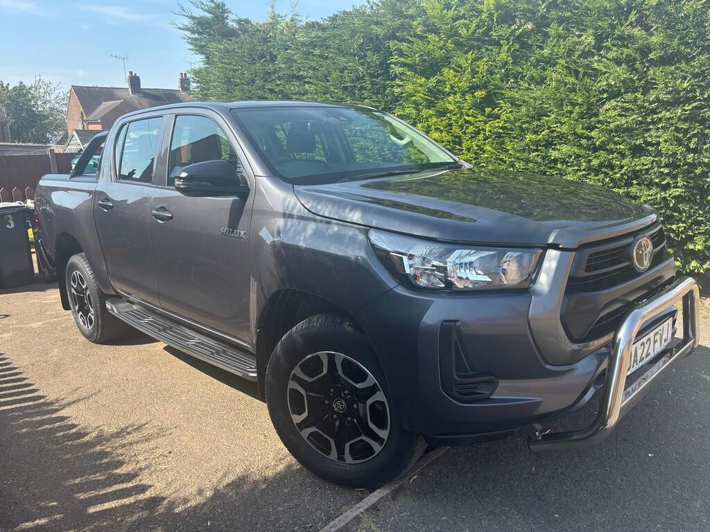 Toyota Hilux