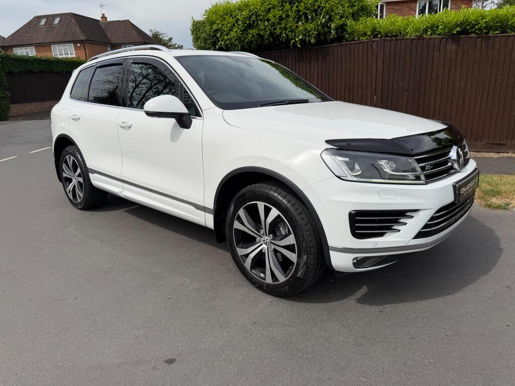 Volkswagen Touareg SUV 3.0 TDI V6 BlueMotion Tech R-Line Tiptronic 4WD Euro 6 (s/s) 5dr