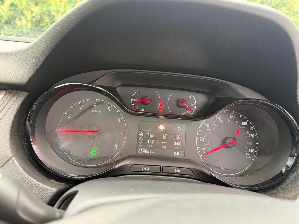 2018 Vauxhall Grandland X thumbnail 28