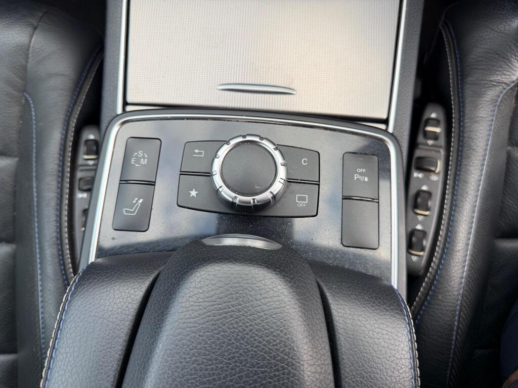 2016 Mercedes-Benz E Class thumbnail 21