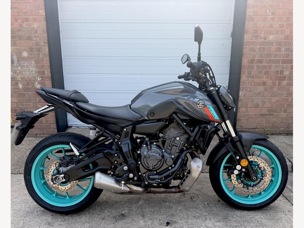 Yamaha MT-07