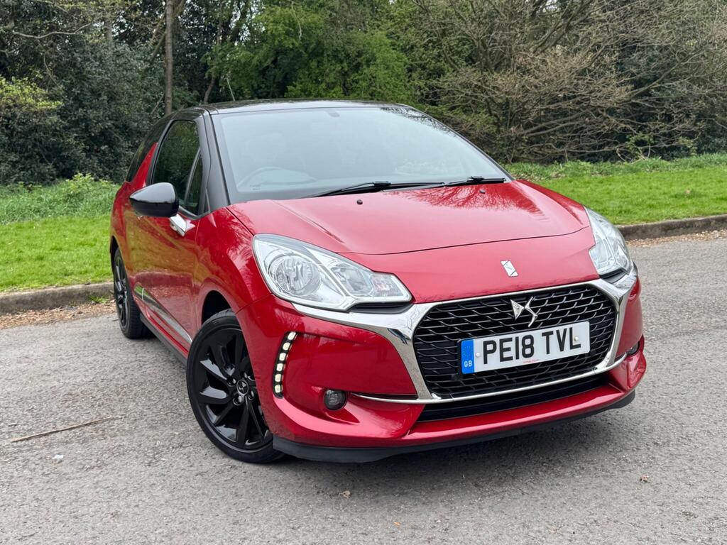 DS AUTOMOBILES DS 3 Hatchback 1.2 PureTech Connected Chic Euro 6 3dr