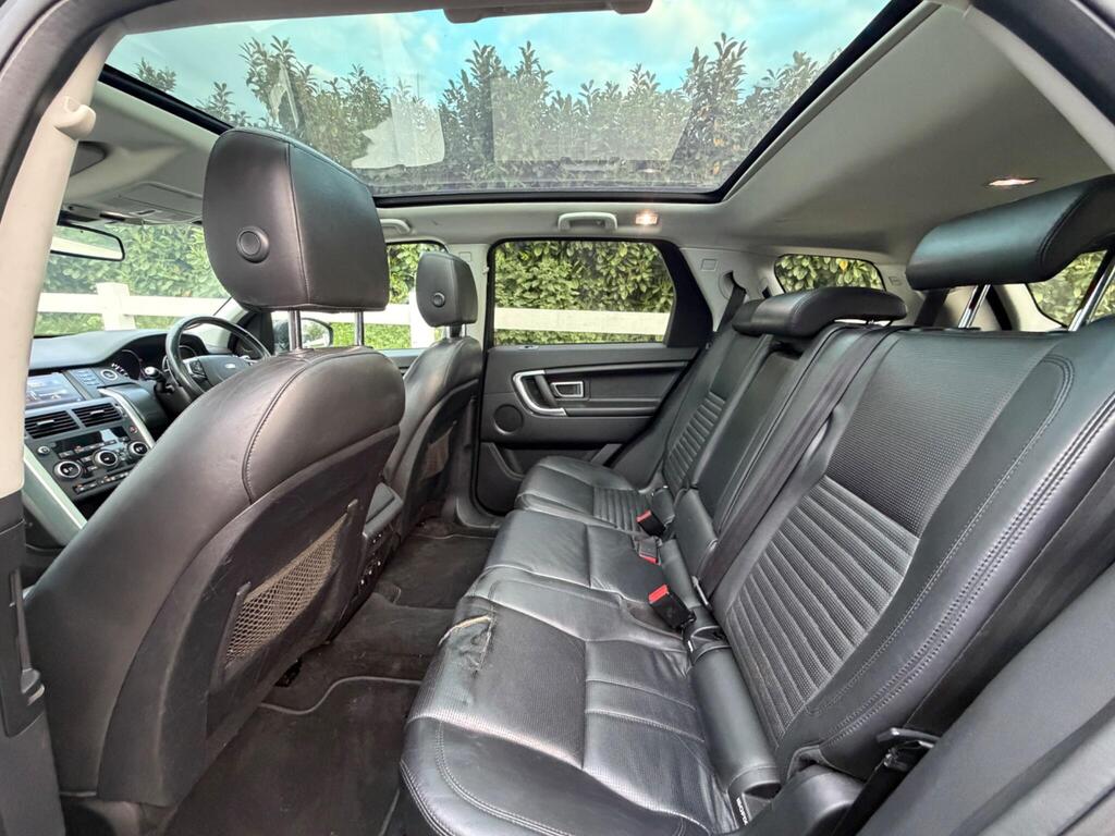 2016 Land Rover Discovery Sport thumbnail 20