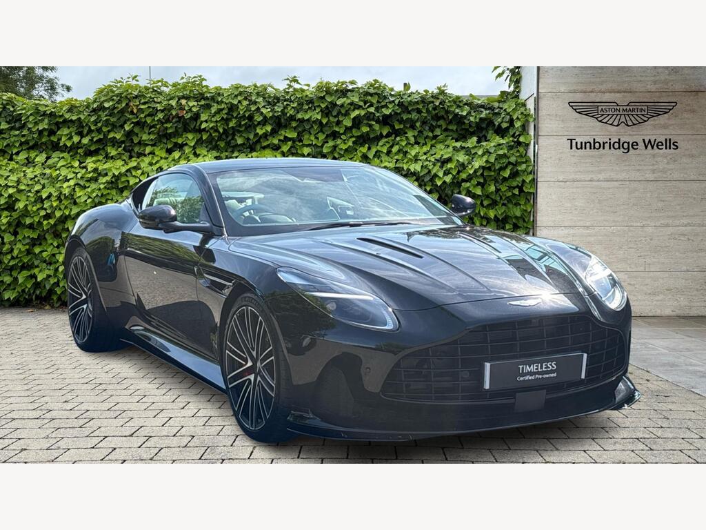 Aston Martin DB12