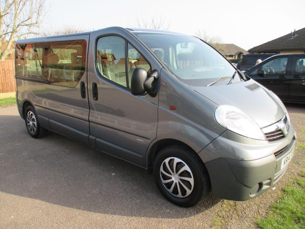 Vauxhall Vivaro Combi Van 2.0 2900 CDTi FWD L3 4dr