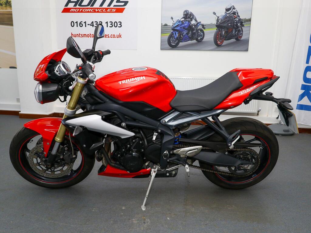 Triumph Street Triple 675