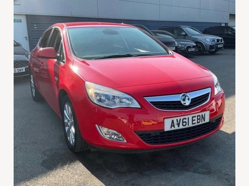 Vauxhall Astra Hatchback 2.0 CDTi ecoFLEX Elite Euro 5 (s/s) 5dr