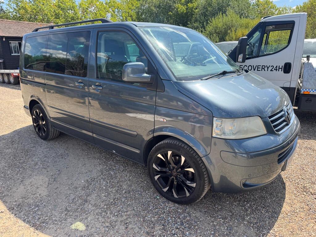 Volkswagen Caravelle MPV 2.5 TDI Pure Drive SE Euro 4 5dr