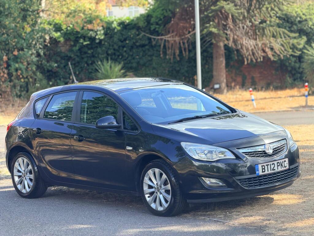 Vauxhall Astra Hatchback 1.4 16v Active Euro 5 5dr