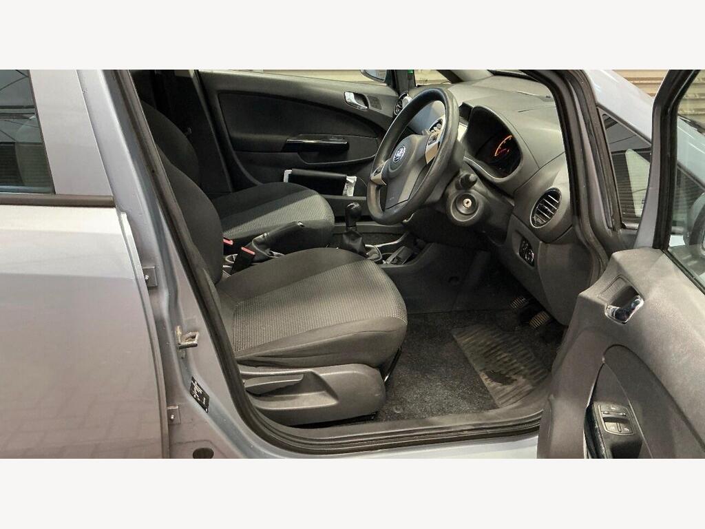 2010 Vauxhall Corsa thumbnail 7