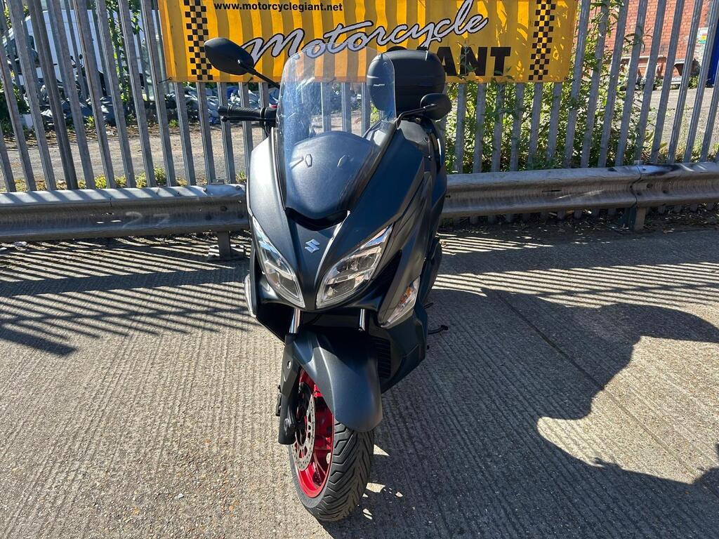 Suzuki Burgman 400
